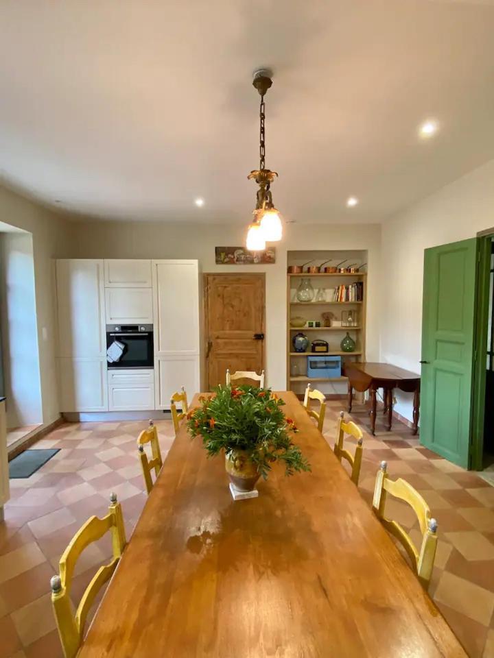 Maison Vigneronne De Bonne Maman - Climatisee Cesseras Bagian luar foto
