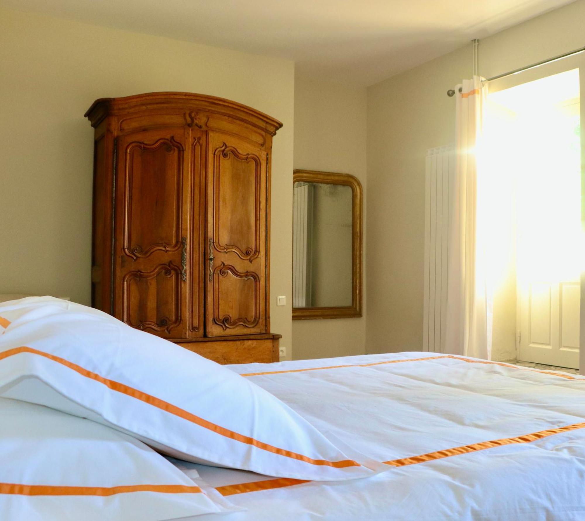 Maison Vigneronne De Bonne Maman - Climatisee Cesseras Bagian luar foto