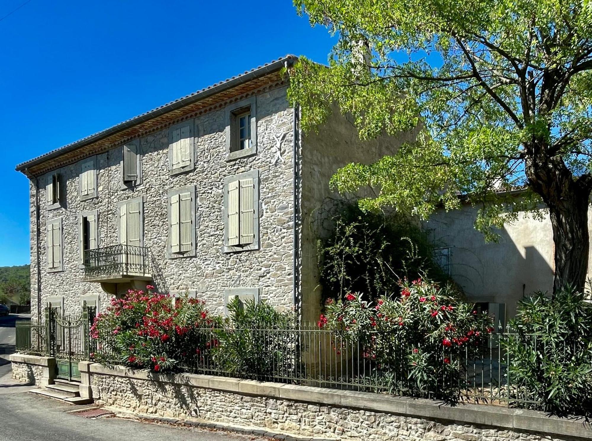 Maison Vigneronne De Bonne Maman - Climatisee Cesseras Bagian luar foto